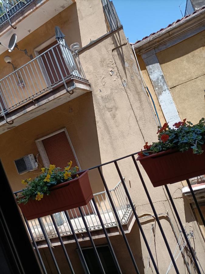 Residenza La Vecchia Cattedrale Katanya Dış mekan fotoğraf